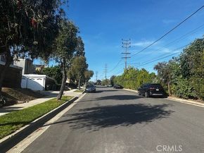 5519 S La Cienega, Los Angeles CA 90056