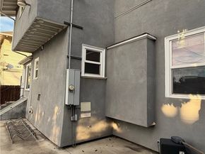 2641 S Catalina Street, Los Angeles CA 90007