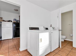 2641 S Catalina Street, Los Angeles CA 90007