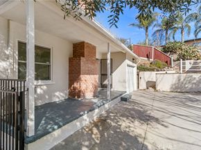 9817 Commerce, Tujunga CA 91042