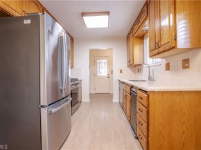 11018 Woodley, Granada Hills CA 91344