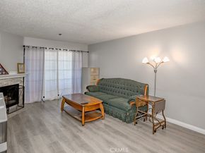 6545 Reseda Boulevard 3, Reseda CA 91335