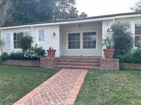 15440 Dickens Street, Sherman Oaks CA 91403
