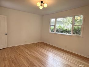 15440 Dickens Street, Sherman Oaks CA 91403