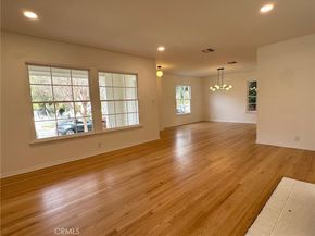 15440 Dickens Street, Sherman Oaks CA 91403