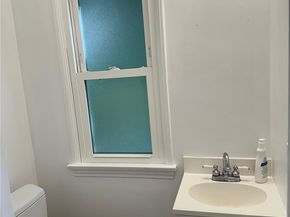 15440 Dickens Street, Sherman Oaks CA 91403