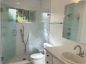 15440 Dickens Street, Sherman Oaks CA 91403