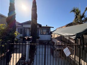904 E 52nd, Los Angeles CA 90011
