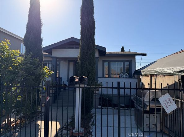 904 E 52nd, Los Angeles CA 90011