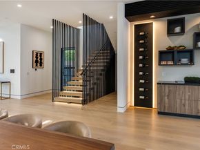 22930 Dolorosa Street, Woodland Hills CA 91367