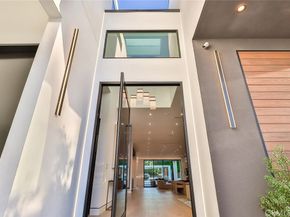 22930 Dolorosa Street, Woodland Hills CA 91367