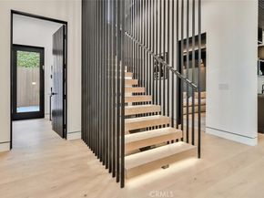 22930 Dolorosa Street, Woodland Hills CA 91367