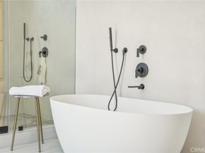 22930 Dolorosa Street, Woodland Hills CA 91367