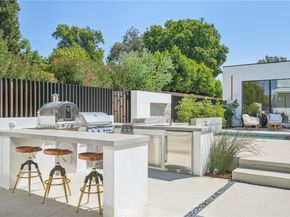 22930 Dolorosa Street, Woodland Hills CA 91367