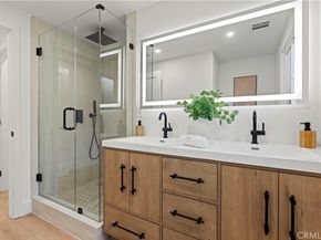 16951 Knapp Street, Northridge CA 91343