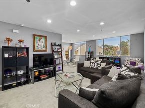 4501 Cedros 239, Sherman Oaks CA 91403