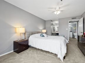 4501 Cedros 239, Sherman Oaks CA 91403