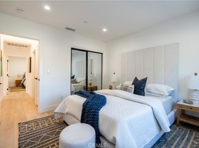 1719 Landis, Burbank CA 91504