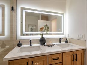 1719 Landis, Burbank CA 91504