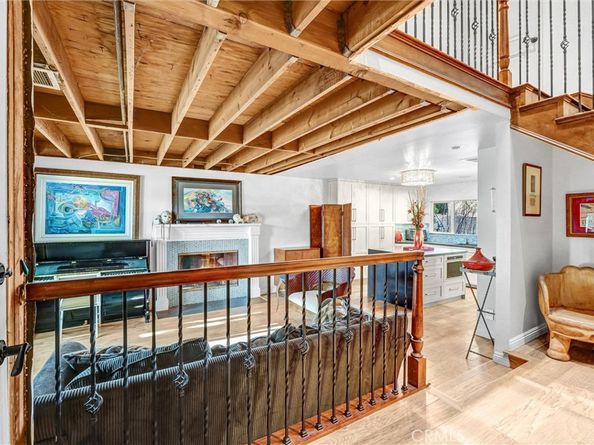 22935 Sylvan Street, Woodland Hills CA 91367