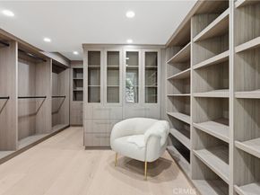 2638 Zorada Drive, Los Angeles CA 90046