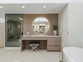 2638 Zorada Drive, Los Angeles CA 90046