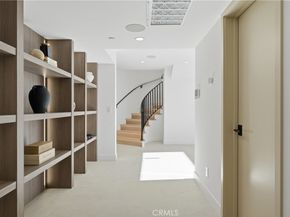 2638 Zorada Drive, Los Angeles CA 90046