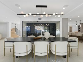 2638 Zorada Drive, Los Angeles CA 90046