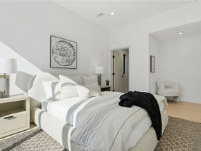 2638 Zorada Drive, Los Angeles CA 90046