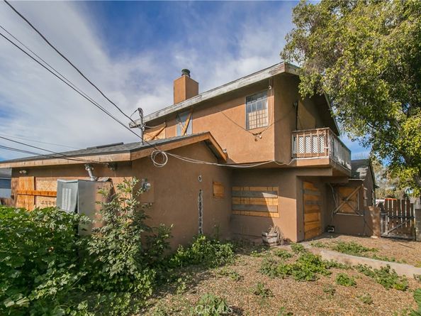 19448 Kittridge, Reseda CA 91335