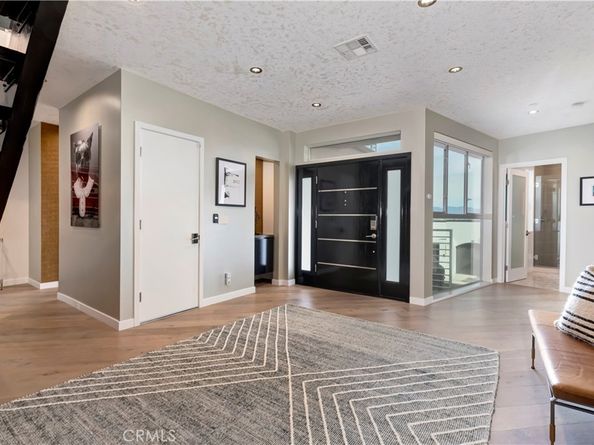 11698 Picturesque, Studio City CA 91604