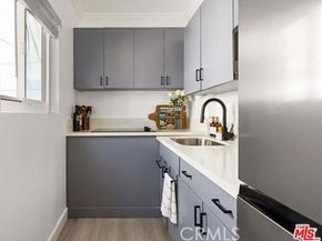 31 Spinnaker Street 15, Marina Del Rey CA 90292