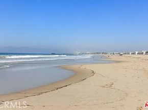 31 Spinnaker Street 15, Marina Del Rey CA 90292