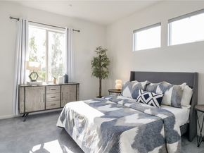 5547 Strand 101, Hawthorne CA 90250