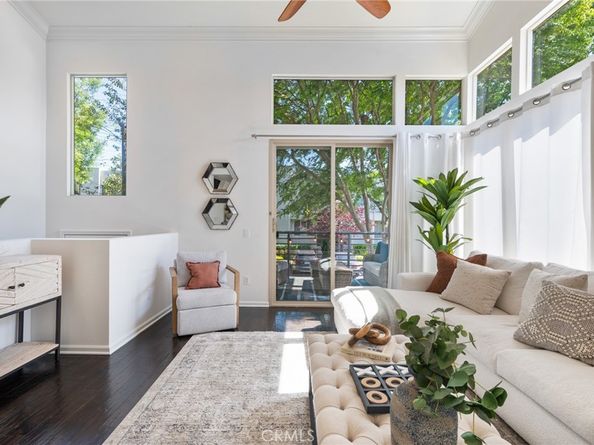 5547 Strand 101, Hawthorne CA 90250