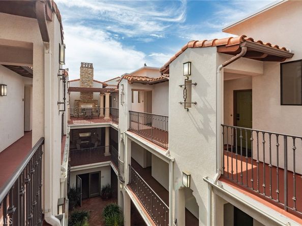2001 Artesia Boulevard 404, Redondo Beach CA 90278