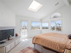 304 Avenue E, Redondo Beach CA 90277