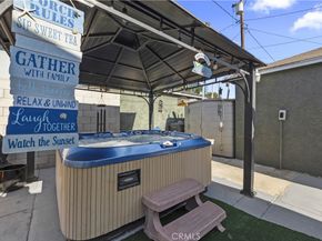 5006 Woodruff Avenue, Lakewood CA 90713