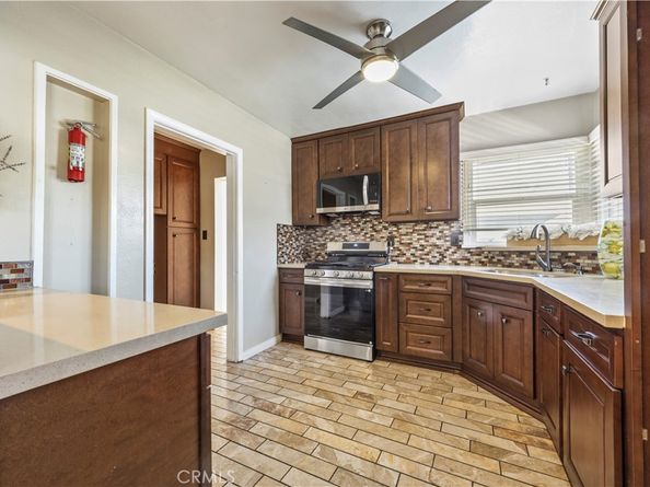5006 Woodruff Avenue, Lakewood CA 90713