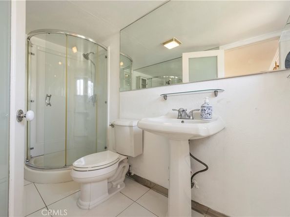 5006 Woodruff Avenue, Lakewood CA 90713