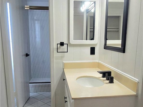 2618 S Pacific Avenue, Santa Ana CA 92704