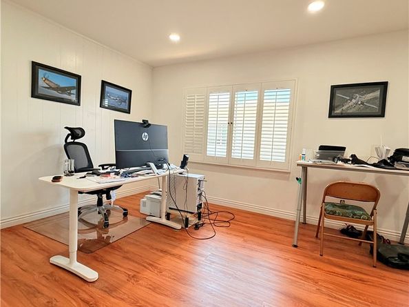 13232 Fiji Way C, Marina Del Rey CA 90292