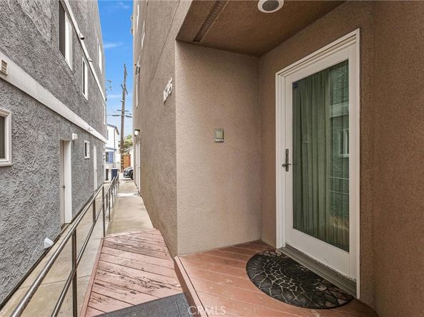 16745 Bayview Drive B, Sunset Beach CA 90742