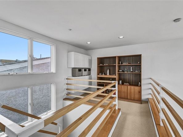 16745 Bayview Drive B, Sunset Beach CA 90742