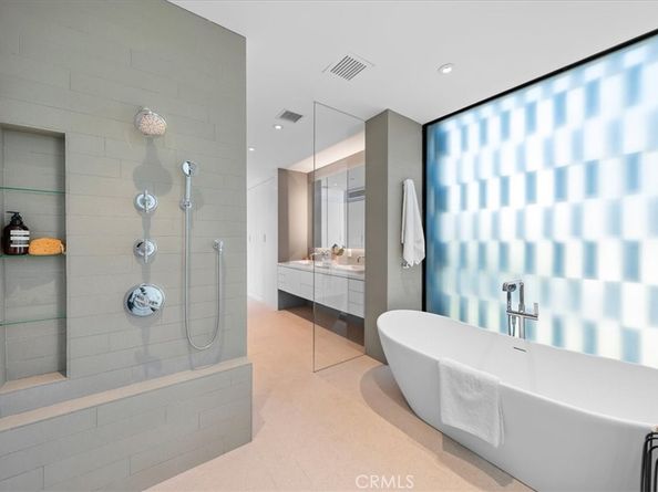 2821 Alma Avenue, Manhattan Beach CA 90266