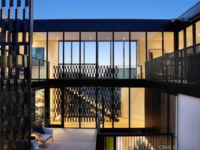 2821 Alma Avenue, Manhattan Beach CA 90266