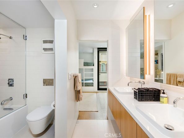 2821 Alma Avenue, Manhattan Beach CA 90266