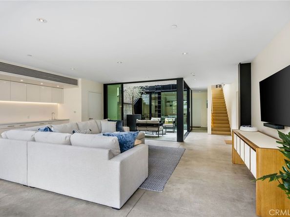 2821 Alma Avenue, Manhattan Beach CA 90266