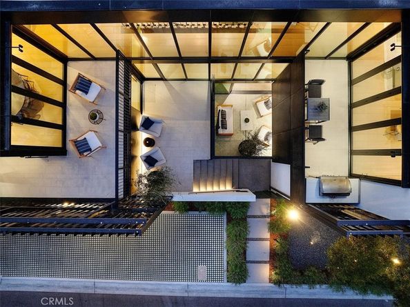 2821 Alma Avenue, Manhattan Beach CA 90266