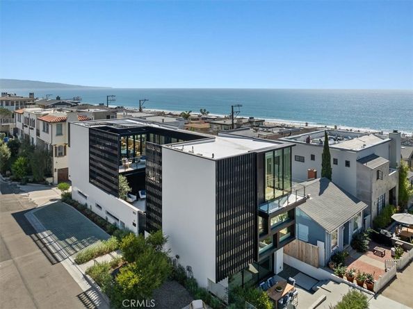 2821 Alma Avenue, Manhattan Beach CA 90266
